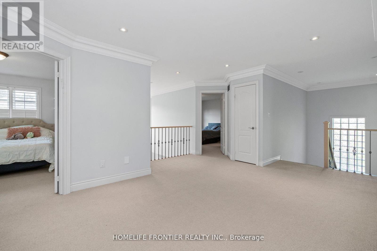 161 Lawrie Road, Vaughan, Ontario  L4J 8N6 - Photo 26 - N12381399