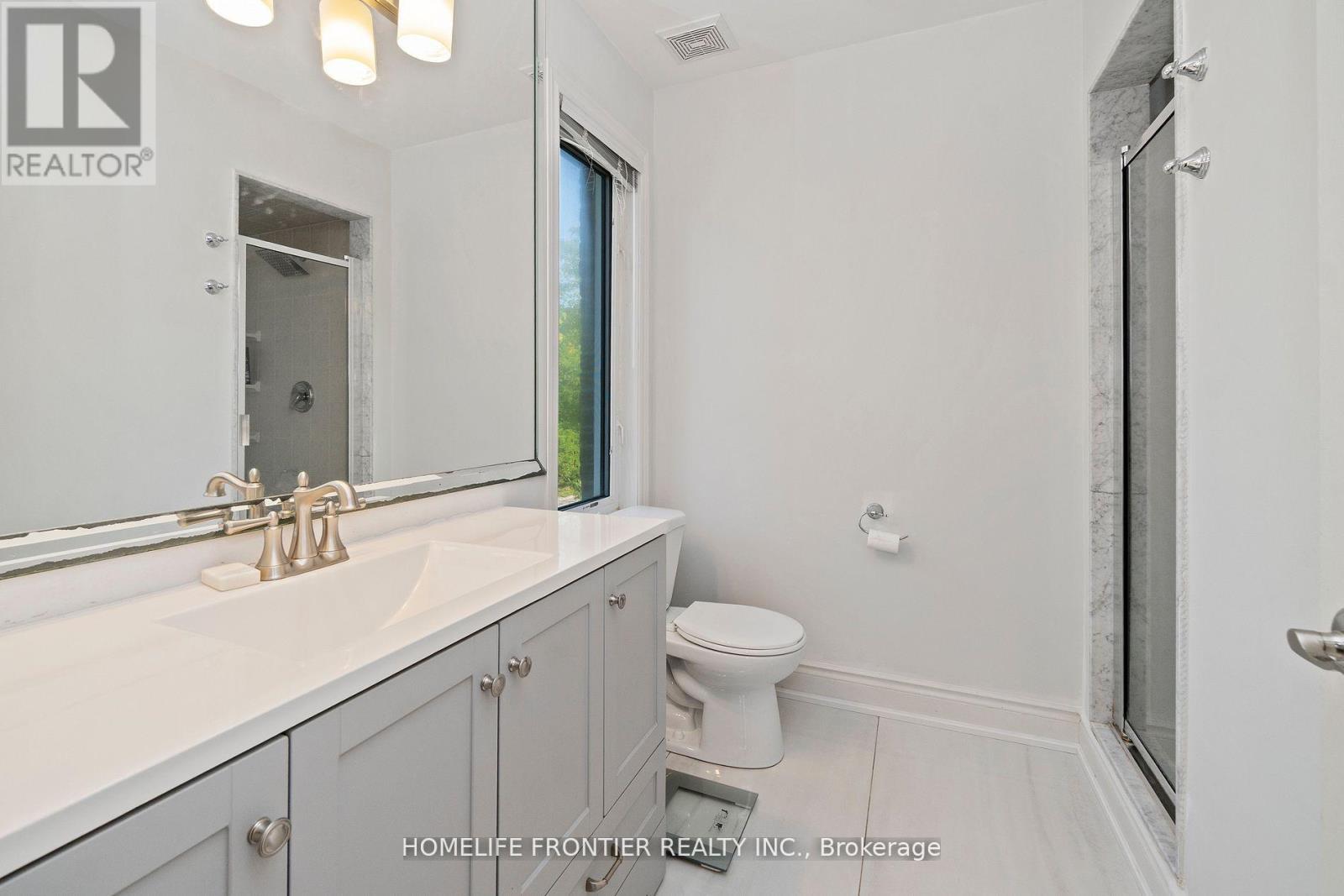161 Lawrie Road, Vaughan, Ontario  L4J 8N6 - Photo 33 - N12381399