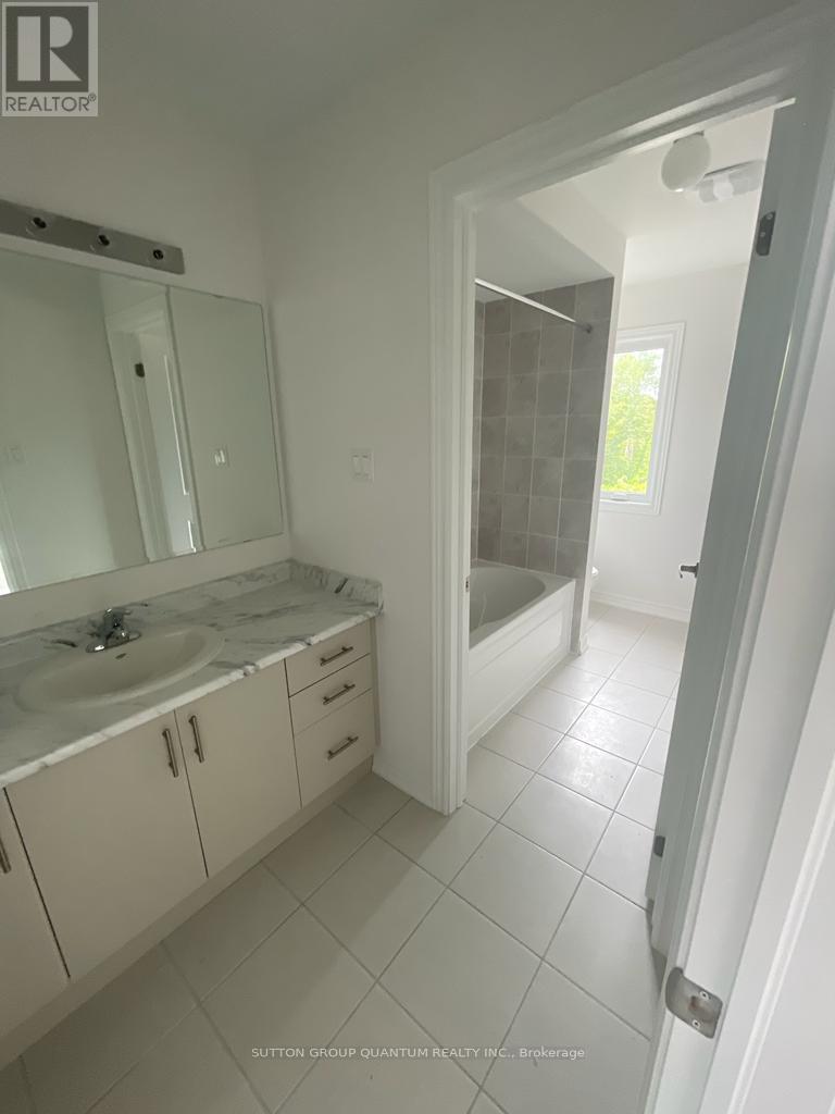 85 Baycroft Blvd Boulevard N, Essa, Ontario  L0M 1B5 - Photo 11 - N12381462