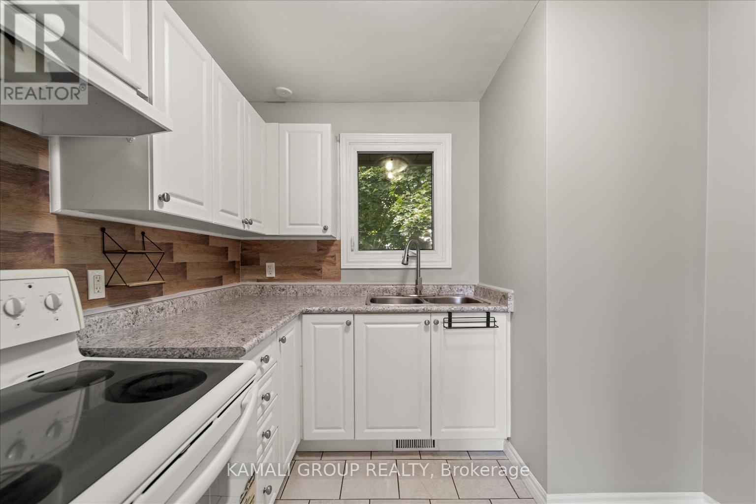 Main - 188 St Vincent Street, Barrie, Ontario  L4M 3Z4 - Photo 13 - S12381550