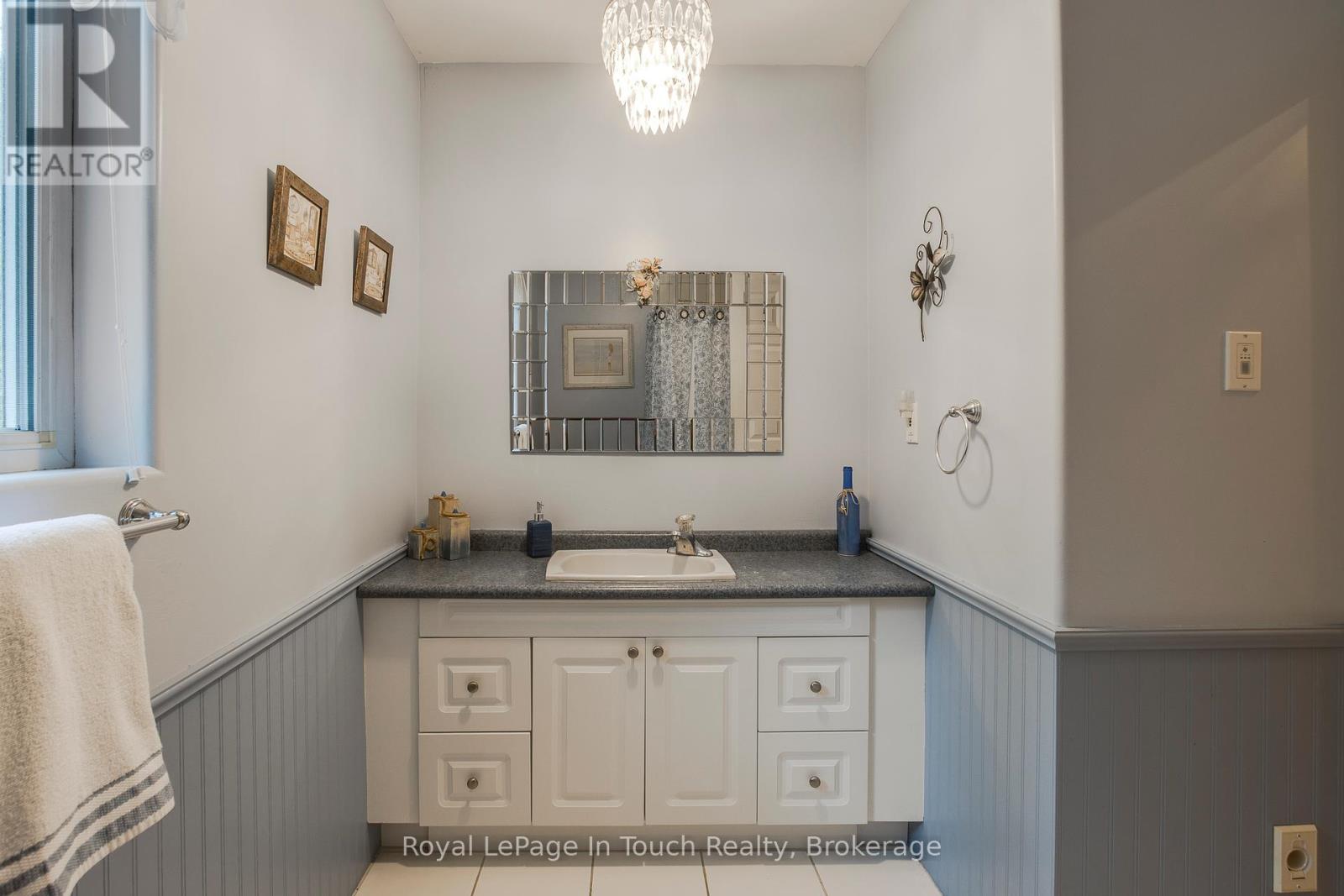 59 Stocco Circle, Tiny, Ontario  L0L 2T0 - Photo 22 - S12381714