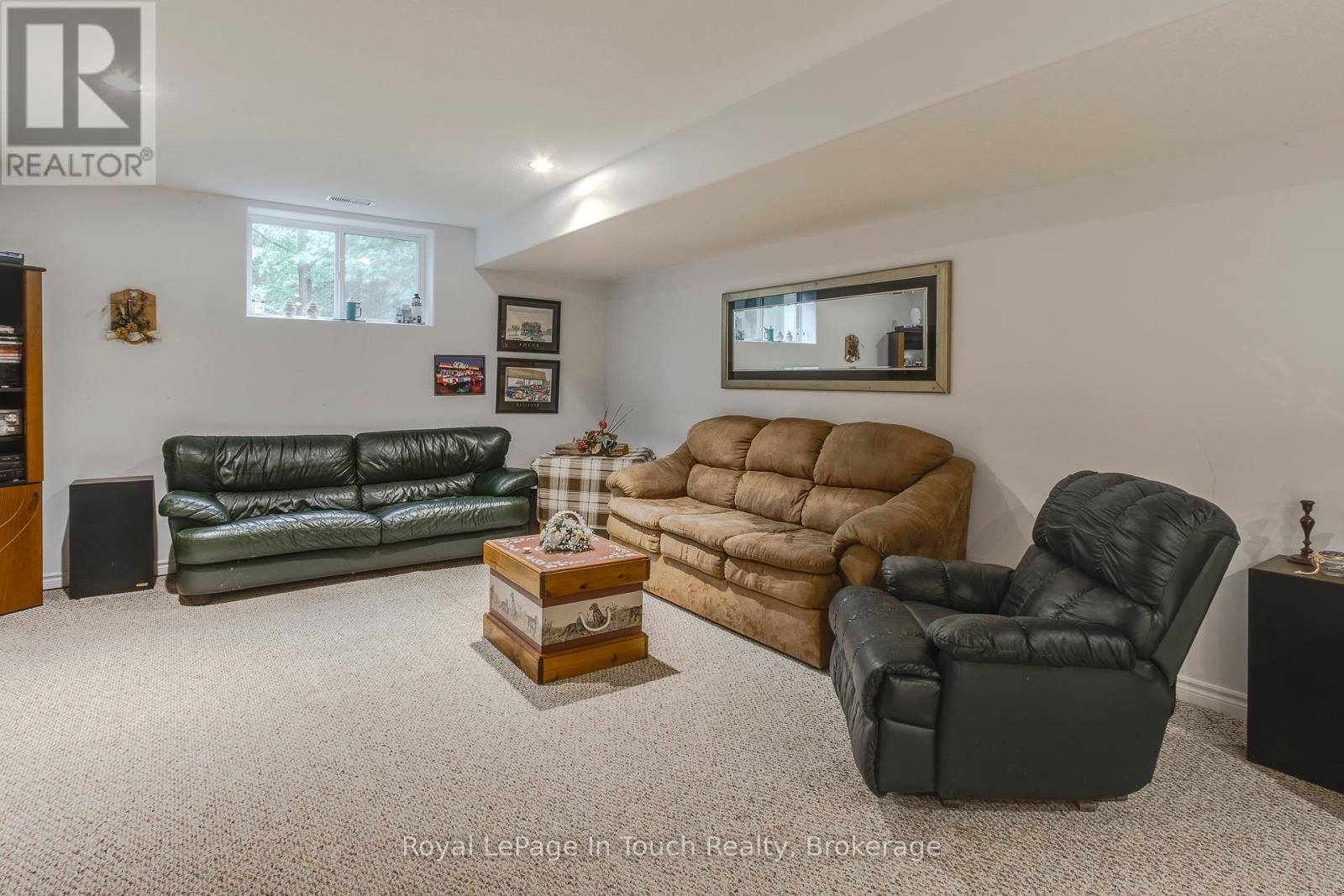 59 Stocco Circle, Tiny, Ontario  L0L 2T0 - Photo 31 - S12381714