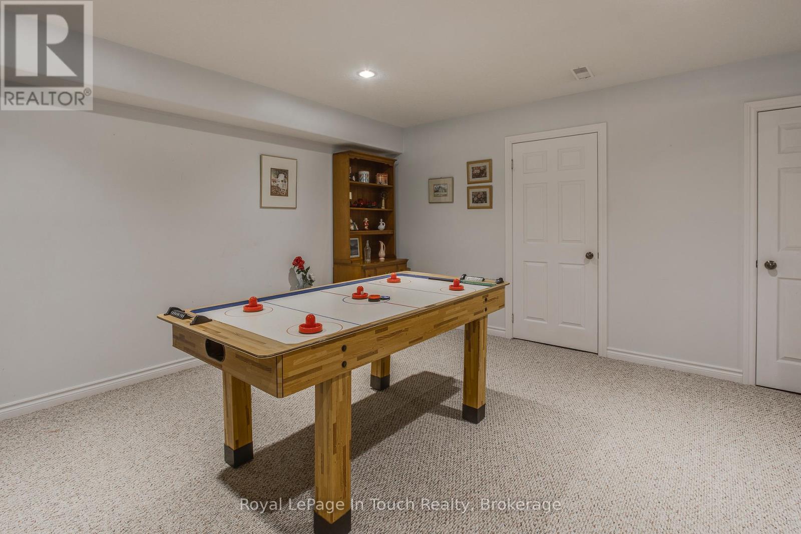 59 Stocco Circle, Tiny, Ontario  L0L 2T0 - Photo 33 - S12381714