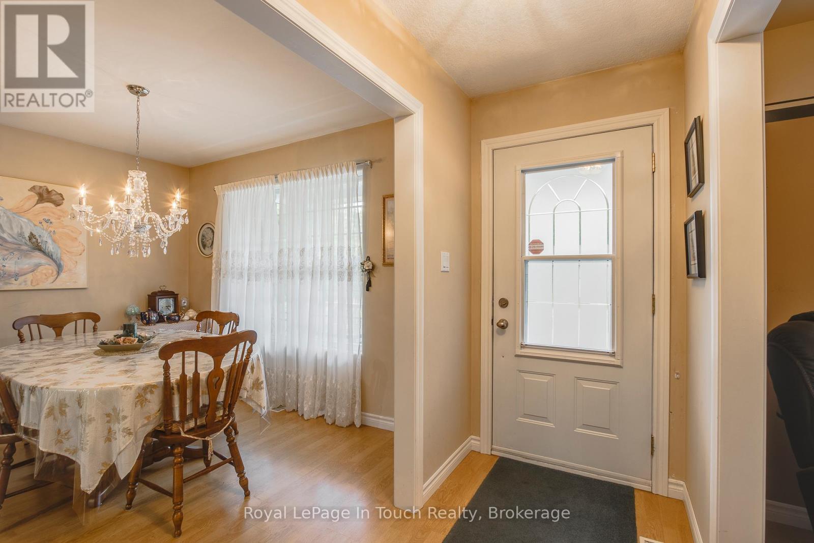 Property at 59 STOCCO CIRCLE image 5