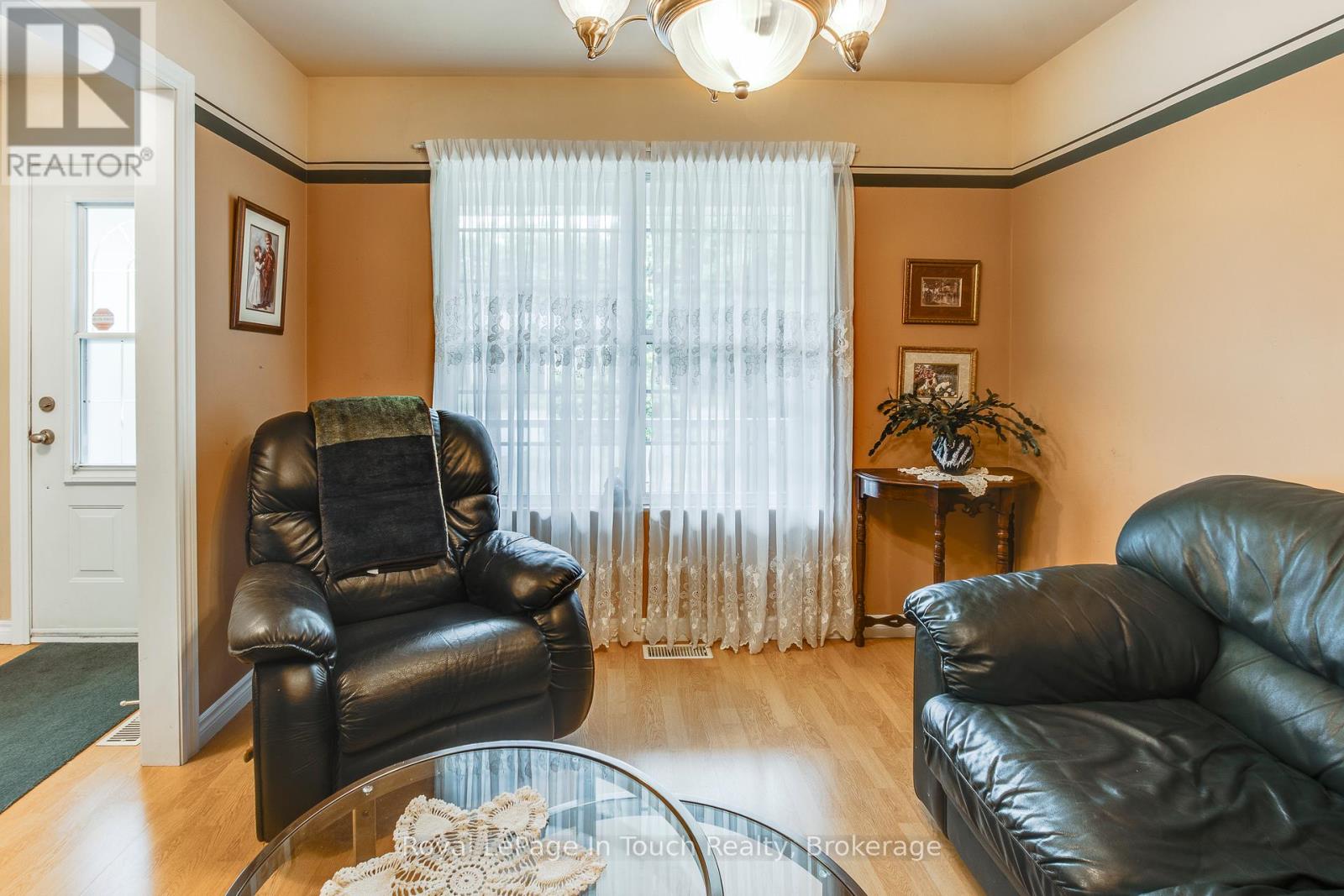 59 Stocco Circle, Tiny, Ontario  L0L 2T0 - Photo 8 - S12381714