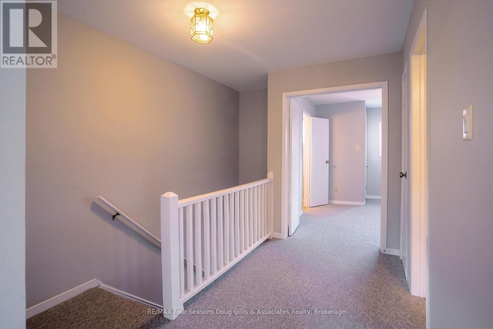601 Tenth Street, Collingwood, Ontario  L9Y 4K6 - Photo 14 - S12381759