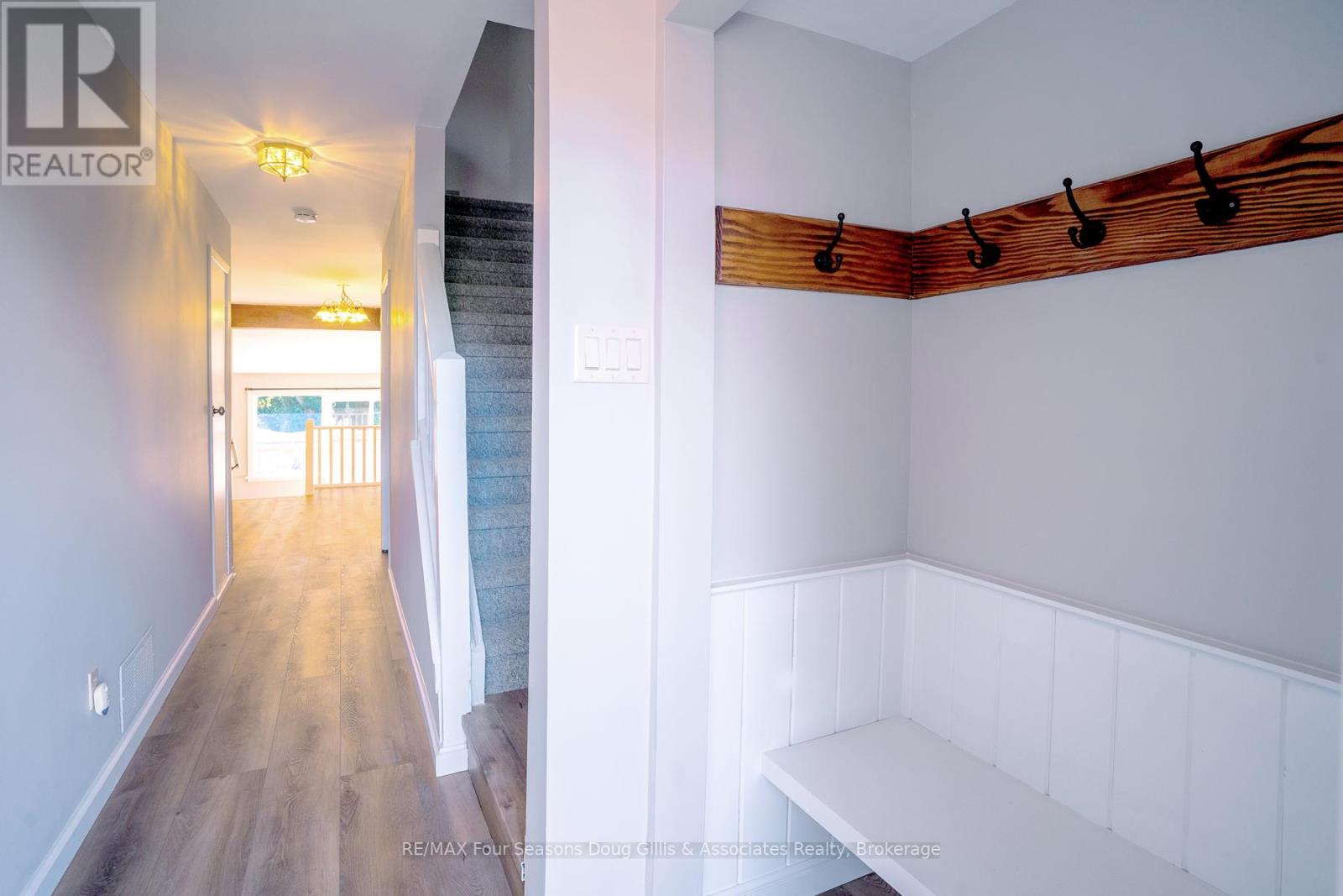 601 Tenth Street, Collingwood, Ontario  L9Y 4K6 - Photo 32 - S12381759