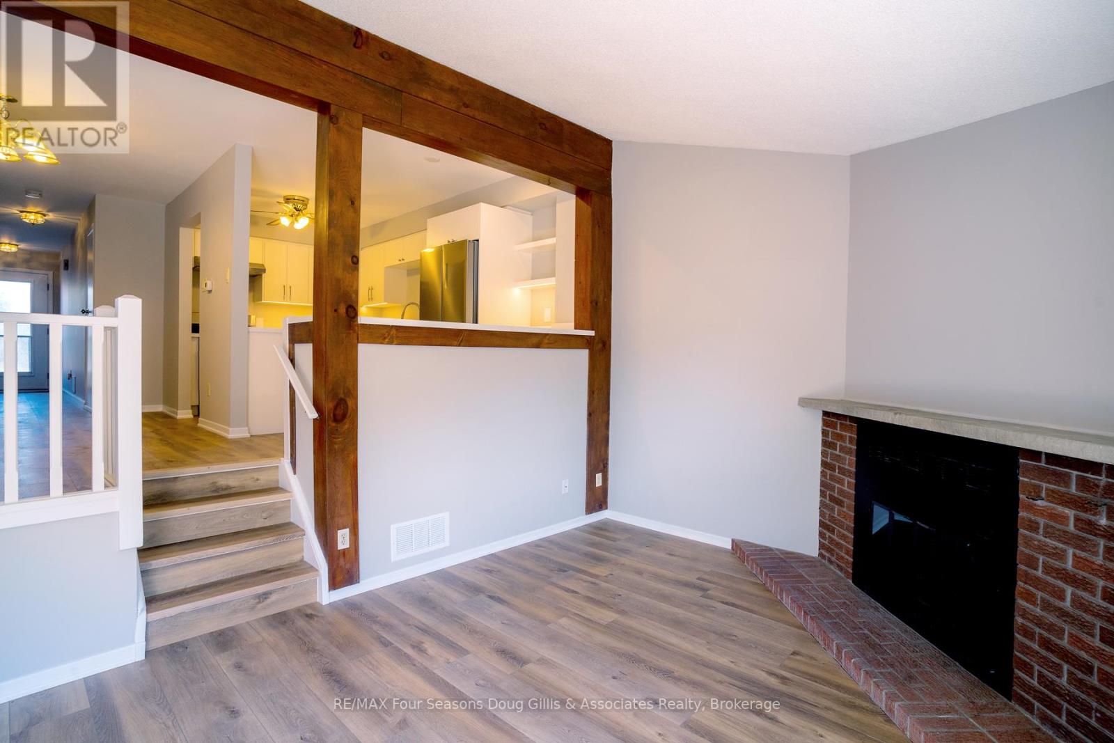 601 Tenth Street, Collingwood, Ontario  L9Y 4K6 - Photo 36 - S12381759