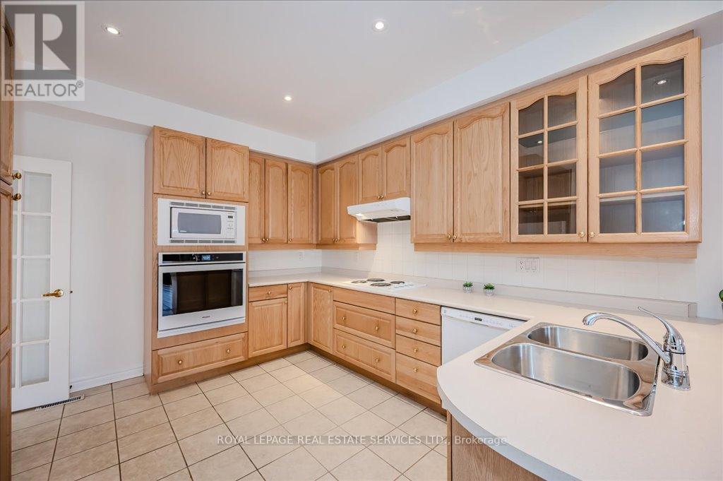 19 - 1267 Dorval Drive, Oakville (Ga Glen Abbey), Ontario  L6M 3Z4 - Photo 15 - W12381481