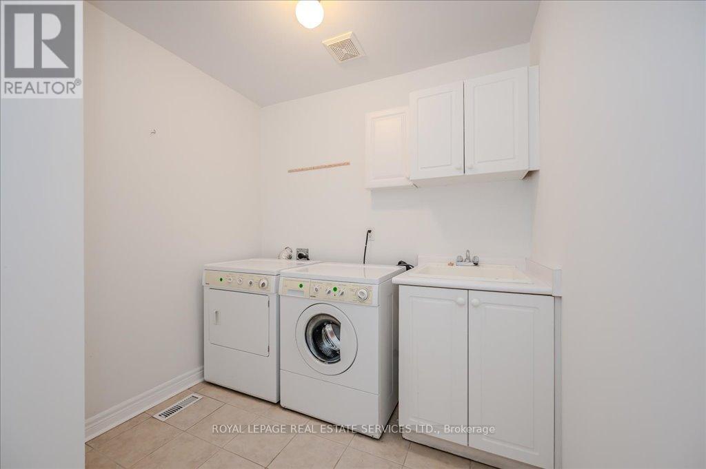 19 - 1267 Dorval Drive, Oakville (Ga Glen Abbey), Ontario  L6M 3Z4 - Photo 42 - W12381481