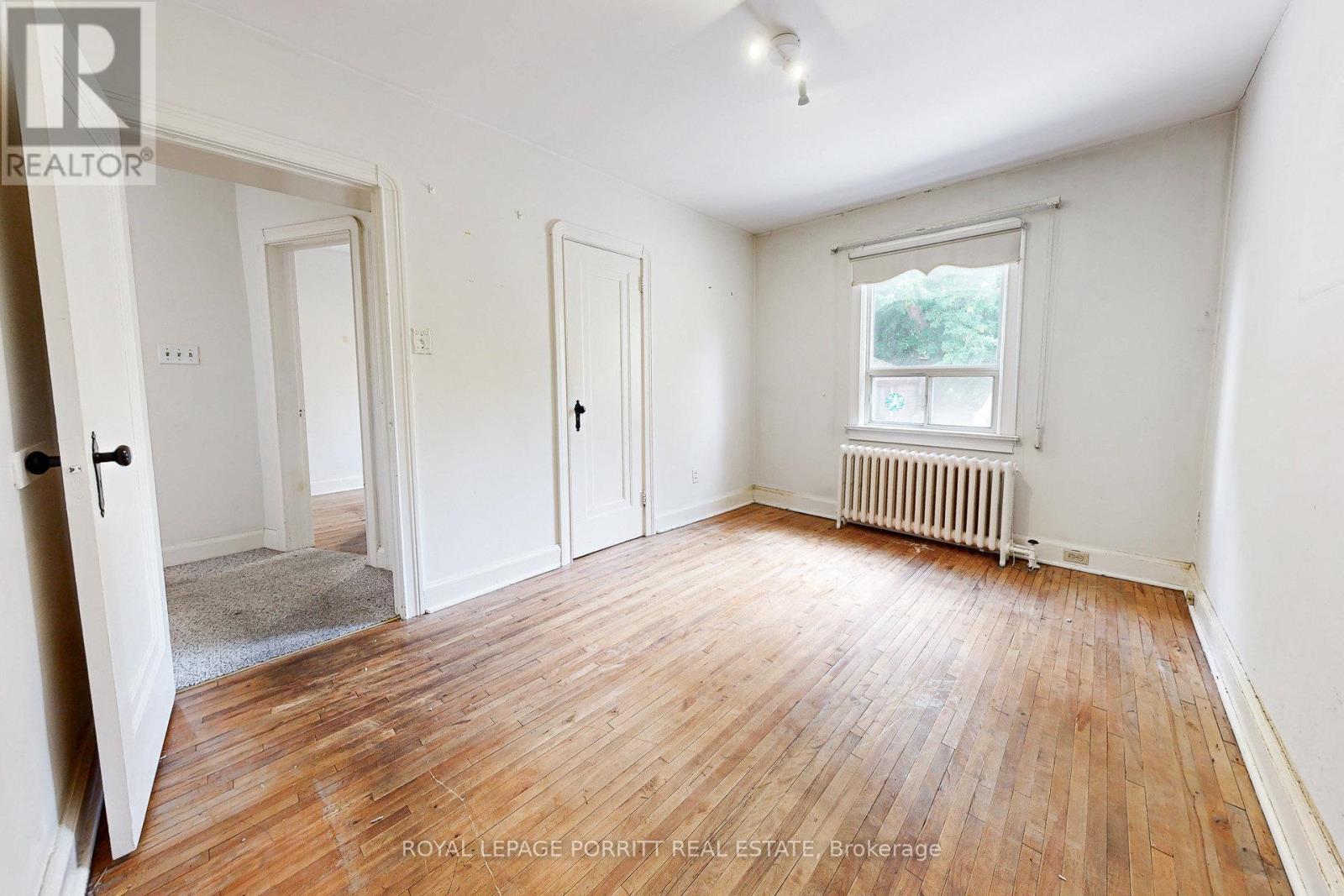 18 Stephen Drive, Toronto, Ontario  M8Y 3M6 - Photo 24 - W12381524
