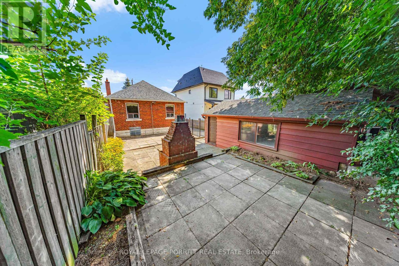 18 Stephen Drive, Toronto, Ontario  M8Y 3M6 - Photo 44 - W12381524