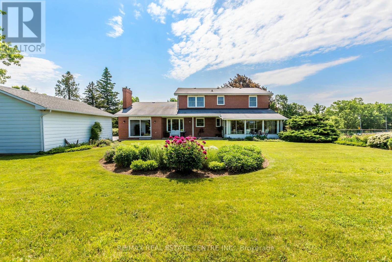 2151 No 1 Side Road, Burlington, Ontario  L7P 0S3 - Photo 41 - W12381530