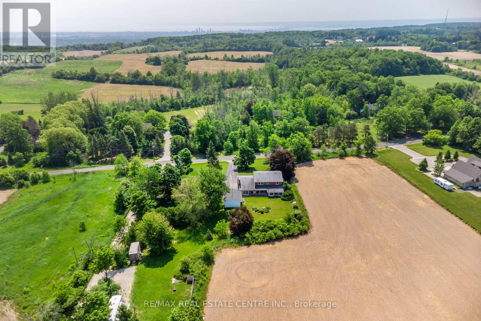 2151 No 1 Side Road, Burlington, Ontario  L7P 0S3 - Photo 44 - W12381530