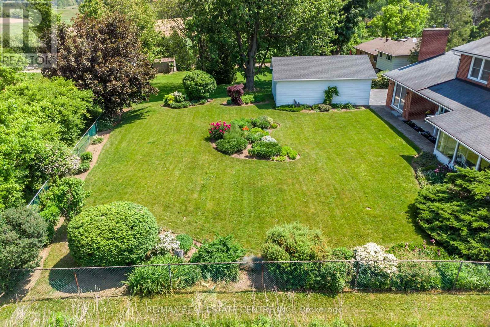 2151 No 1 Side Road, Burlington, Ontario  L7P 0S3 - Photo 45 - W12381530