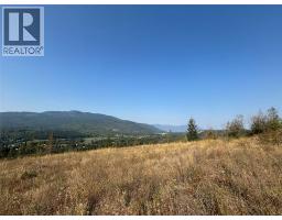 Lot 3 Tatlow Road SE, salmon arm, British Columbia