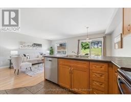 158 Kemp Crescent, Guelph (Grange Road), Ca