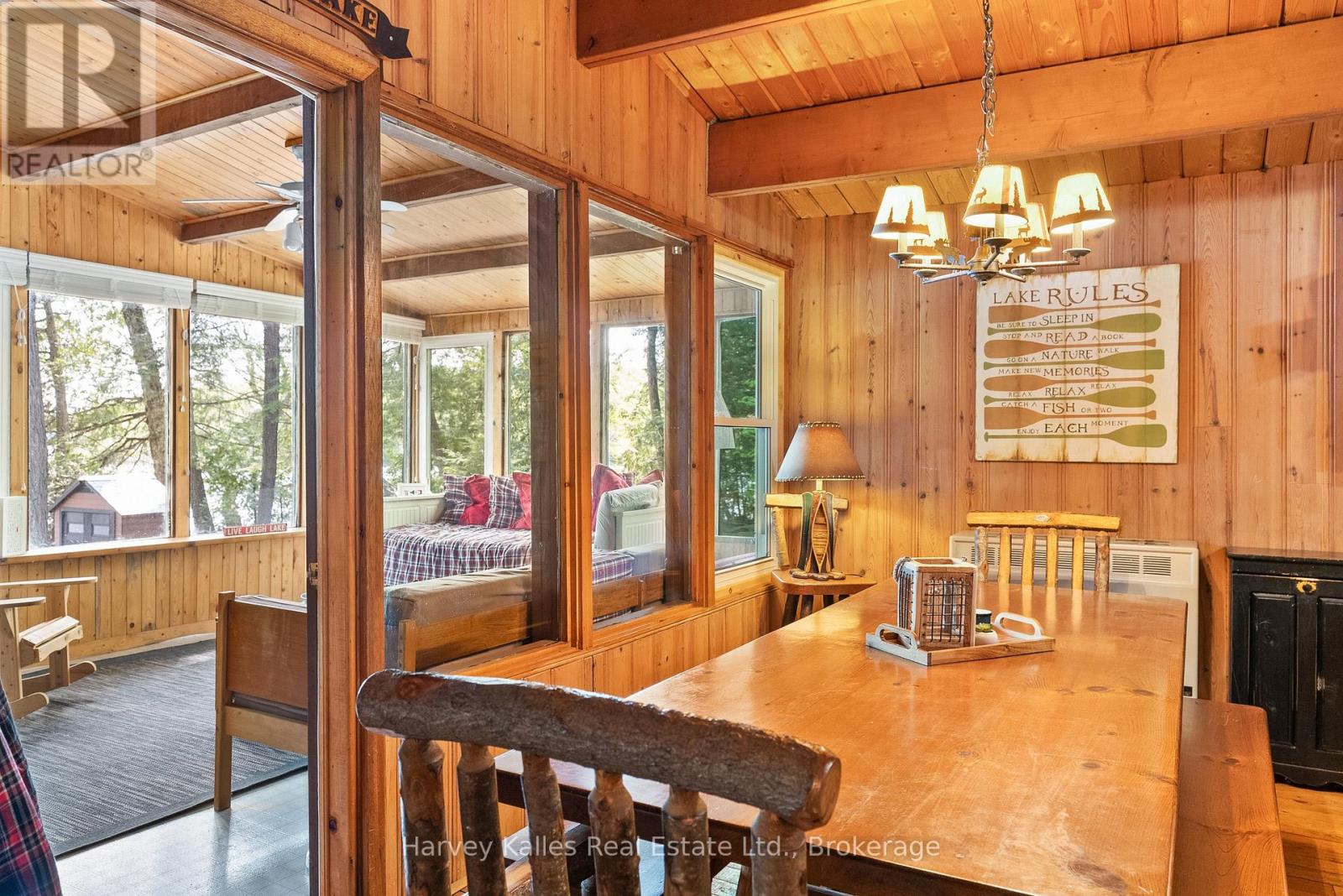 1033 Scott Lane, Lake Of Bays, Ontario  P1H 2J6 - Photo 14 - X12381717