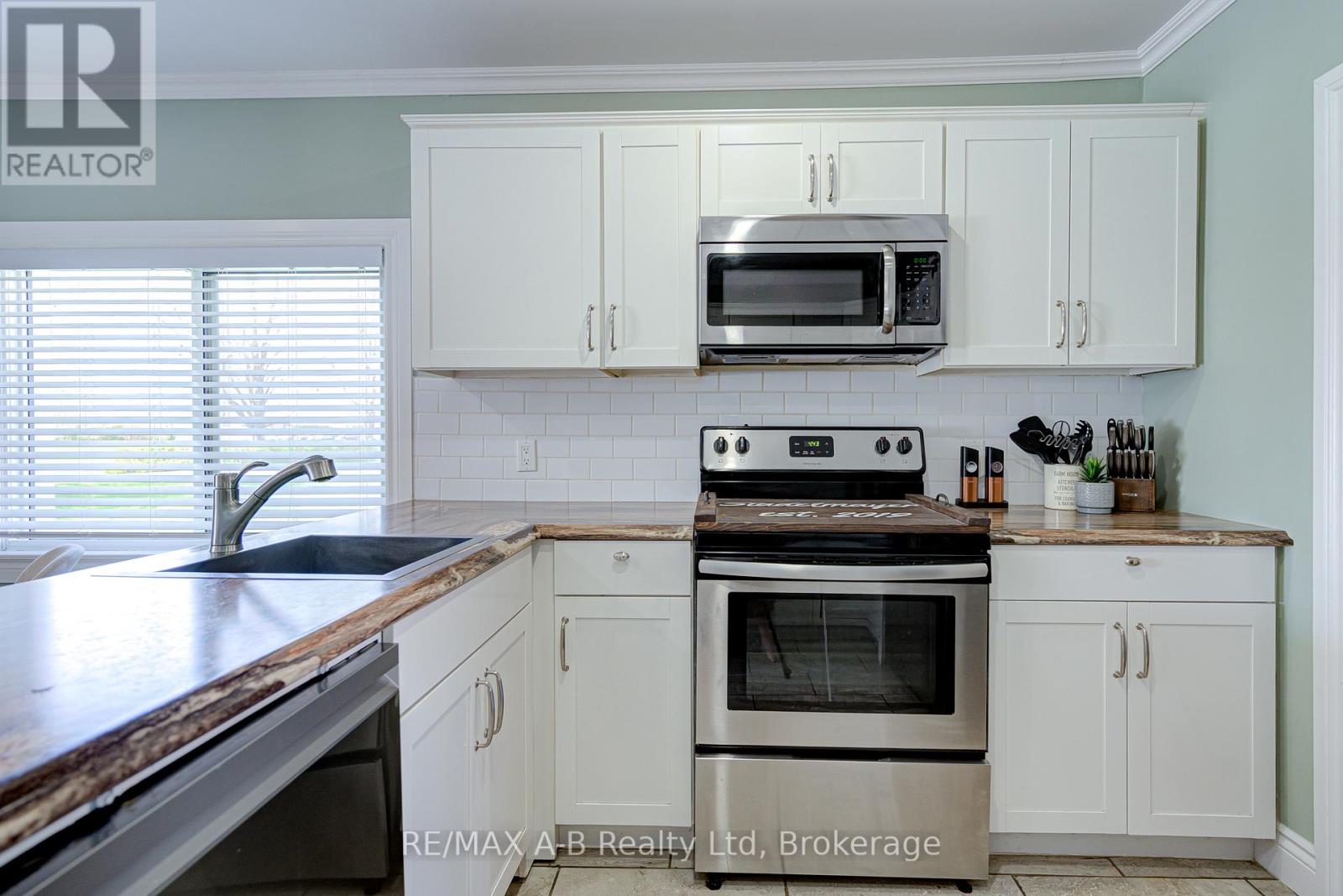 3963 Road 111, Stratford, Ontario  N5A 6S5 - Photo 22 - X12381725