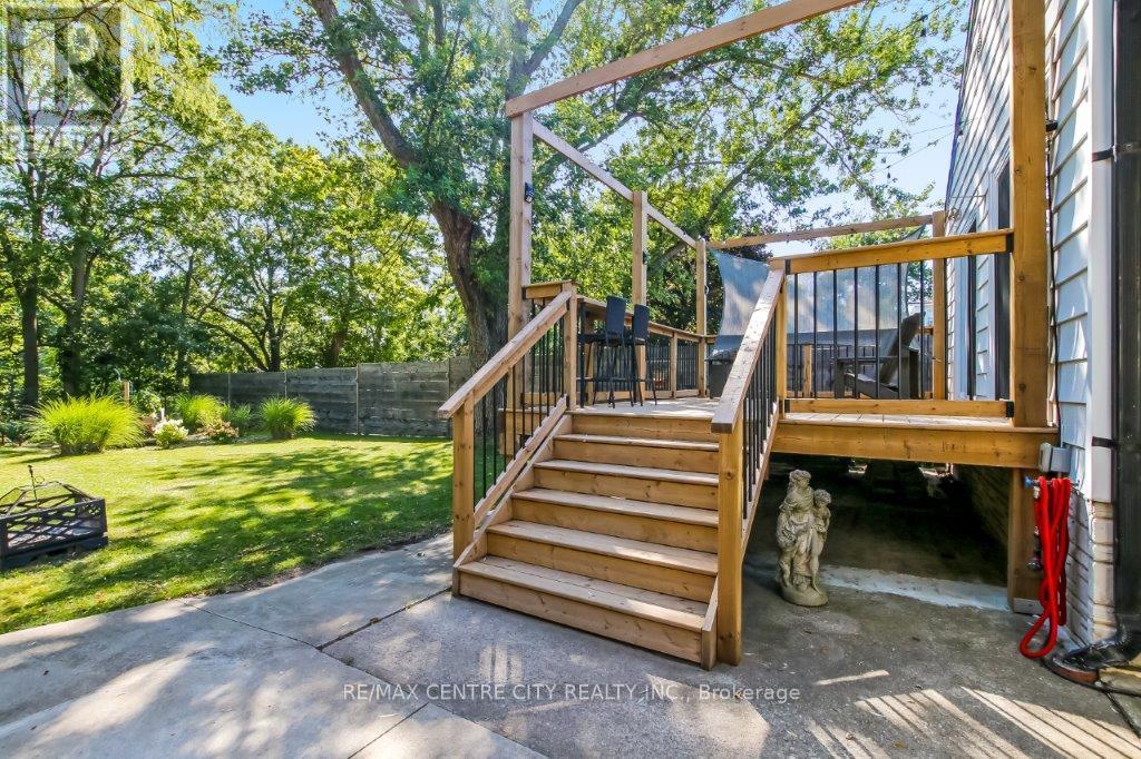 26 Brock Street, St. Thomas, Ontario  N5P 2B2 - Photo 21 - X12381810