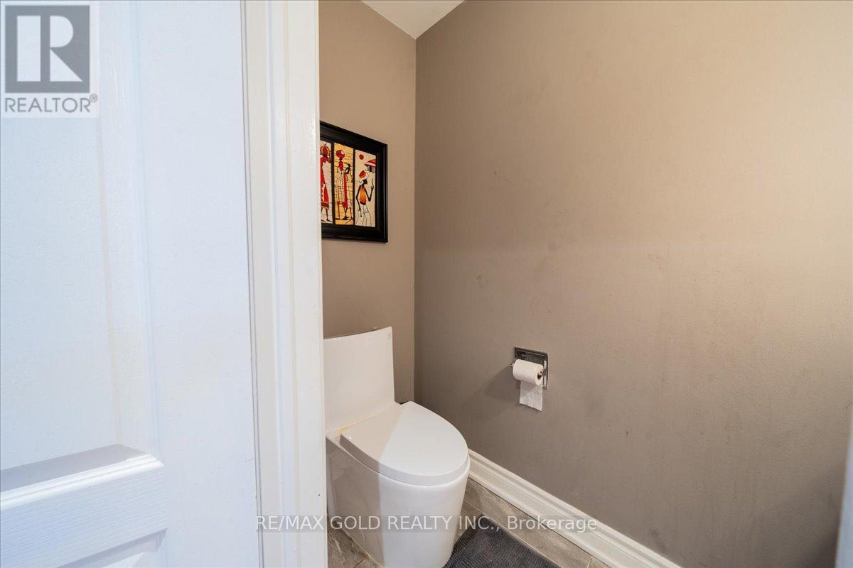 113 Rollo Drive N, Ajax, Ontario  L1S 7C1 - Photo 20 - E12381600