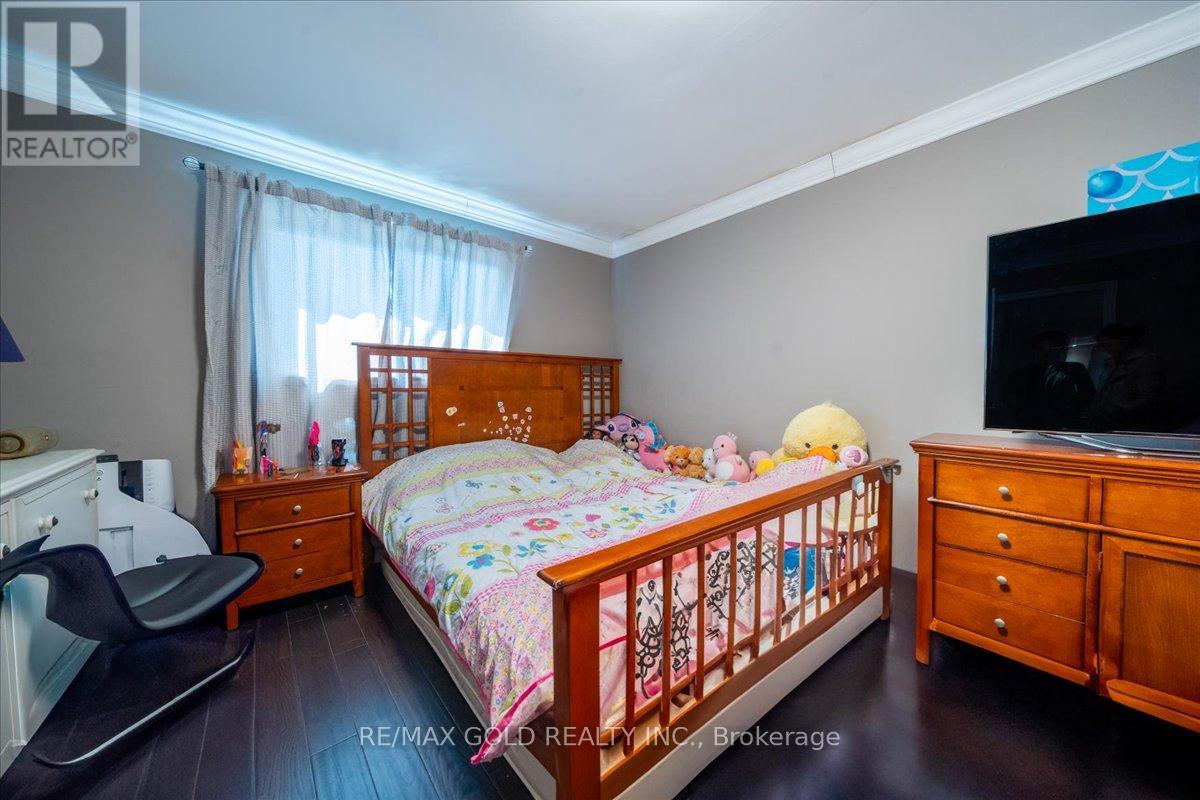 113 Rollo Drive N, Ajax, Ontario  L1S 7C1 - Photo 22 - E12381600