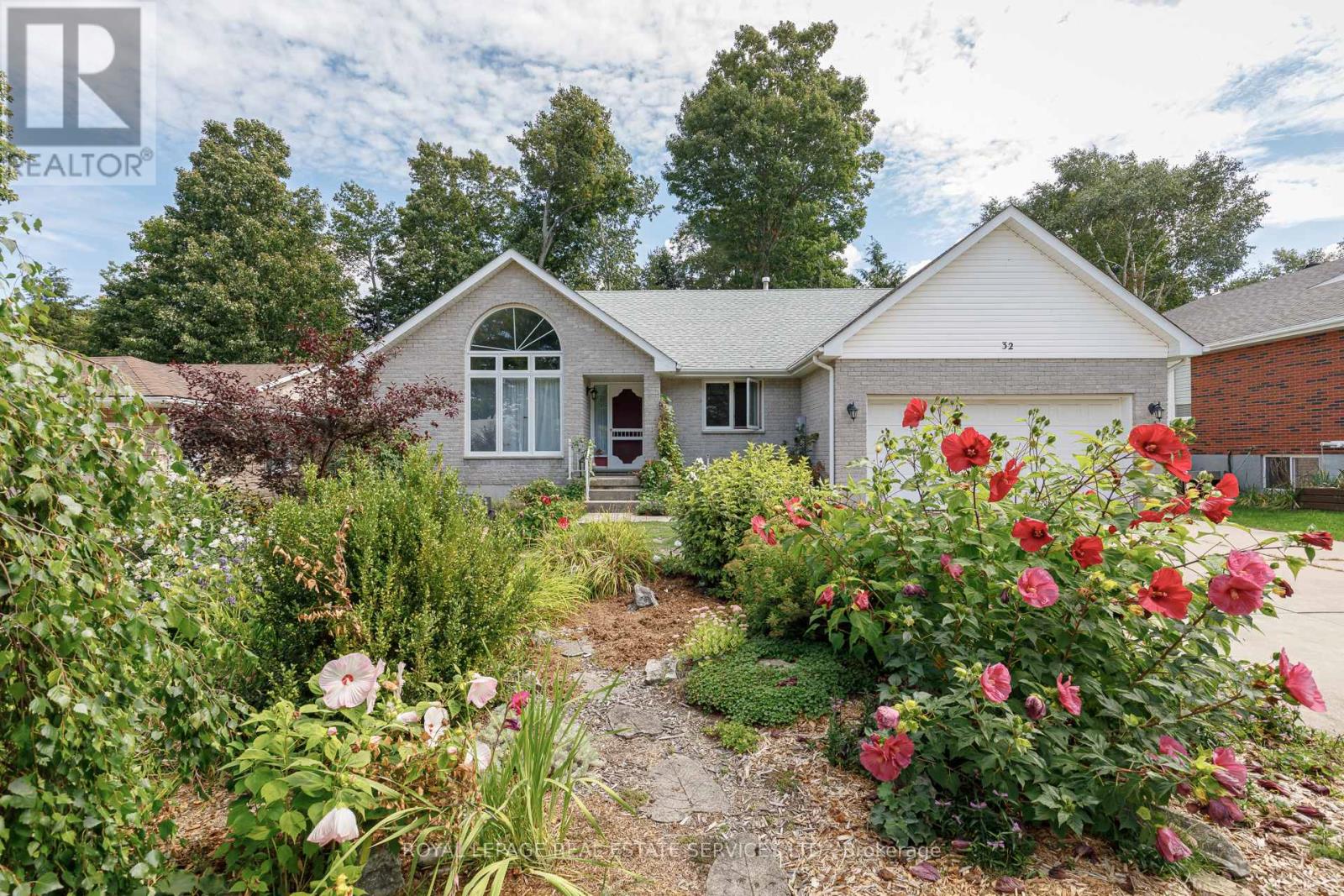 32 POLLARD DRIVE, Meaford, Ontario