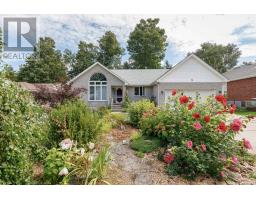 32 POLLARD DRIVE, Meaford, Ontario