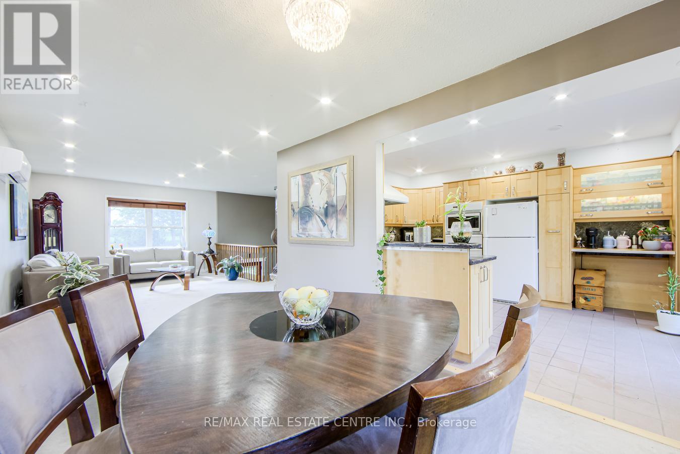 9438 Wellington Rd 42 Road, Erin, Ontario  N0B 1H0 - Photo 16 - X12381454