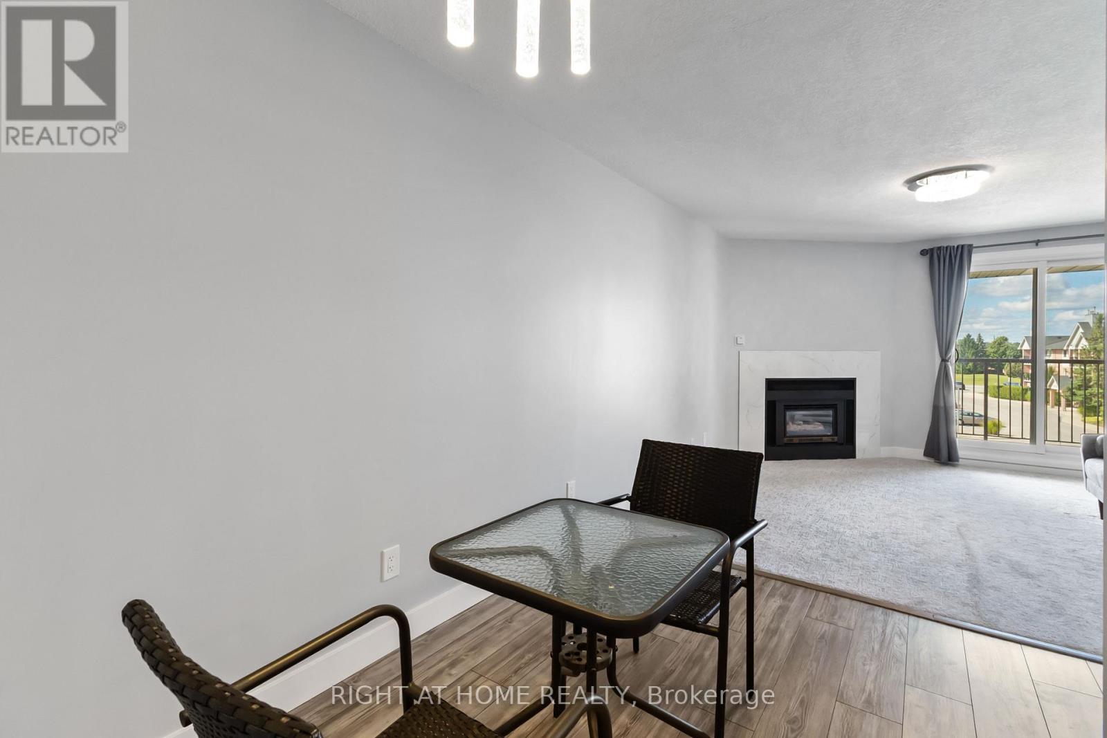 80 - 136 Conway Drive, London South, Ontario  N6E 3N1 - Photo 13 - X12381496