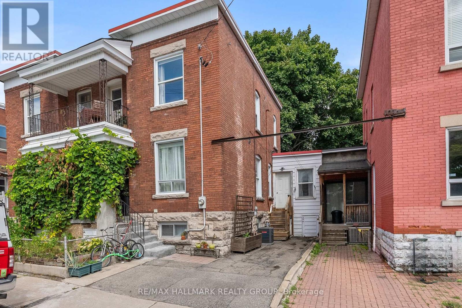 Property at 155 PERCY STREET image 1