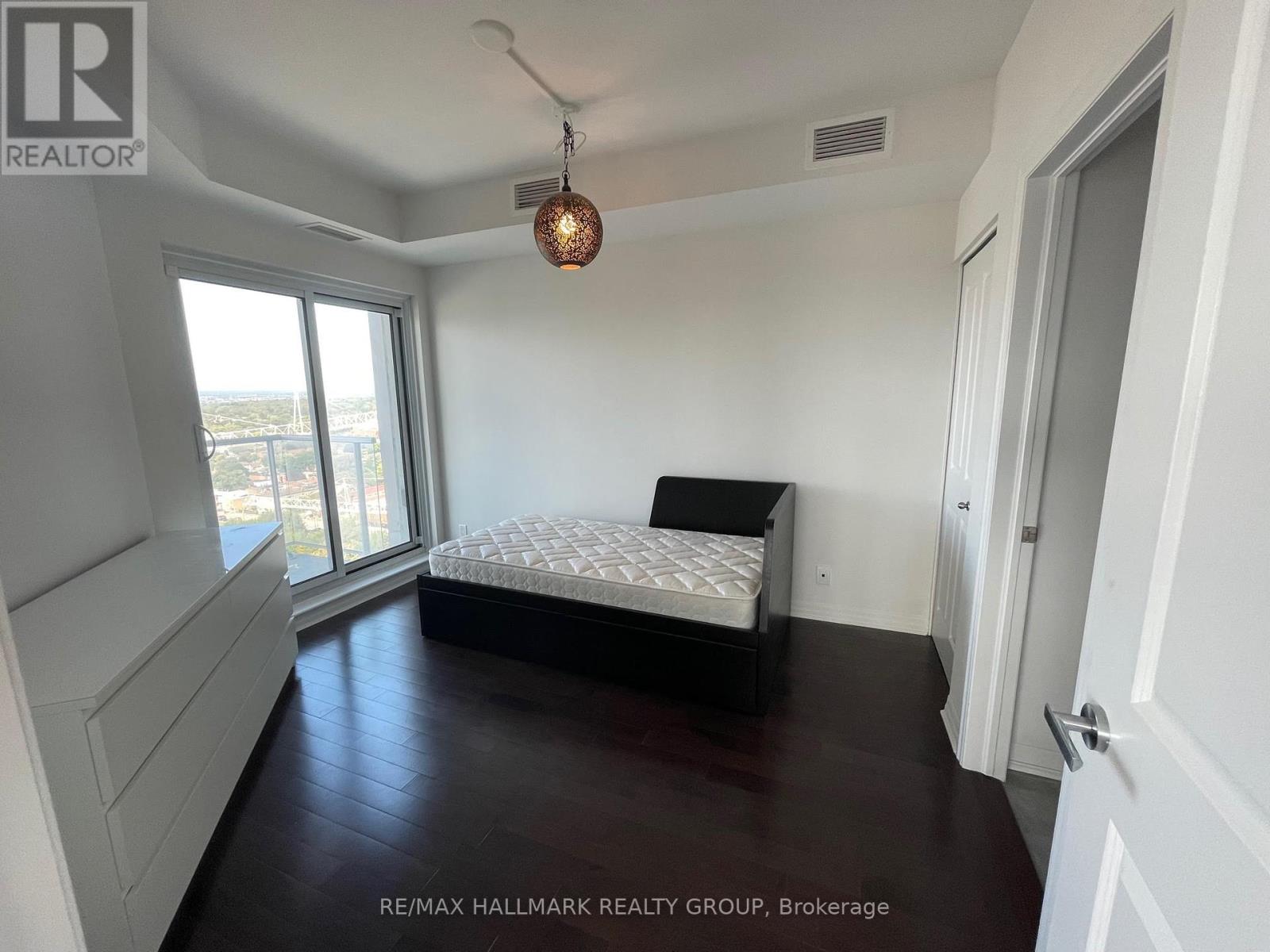 2201 - 242 Rideau Street, Ottawa, Ontario  K1N 0B7 - Photo 14 - X12381831