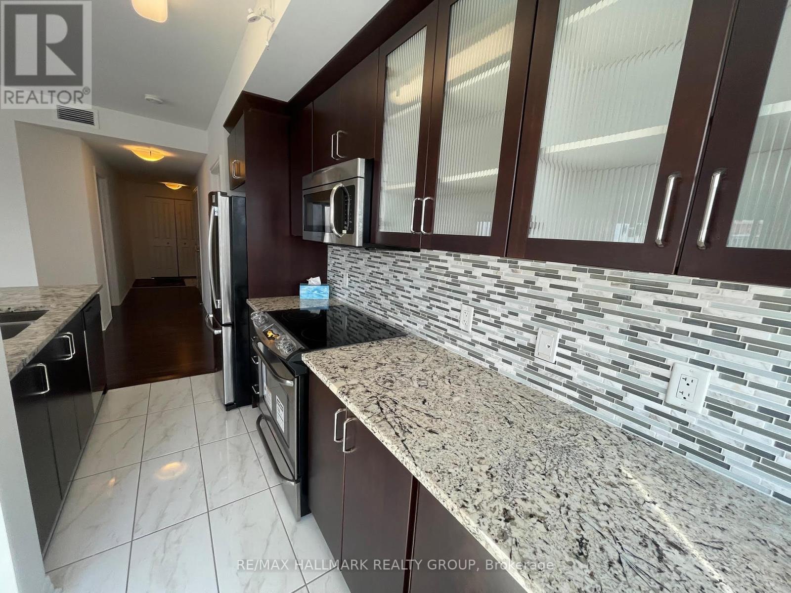 2201 - 242 Rideau Street, Ottawa, Ontario  K1N 0B7 - Photo 4 - X12381831