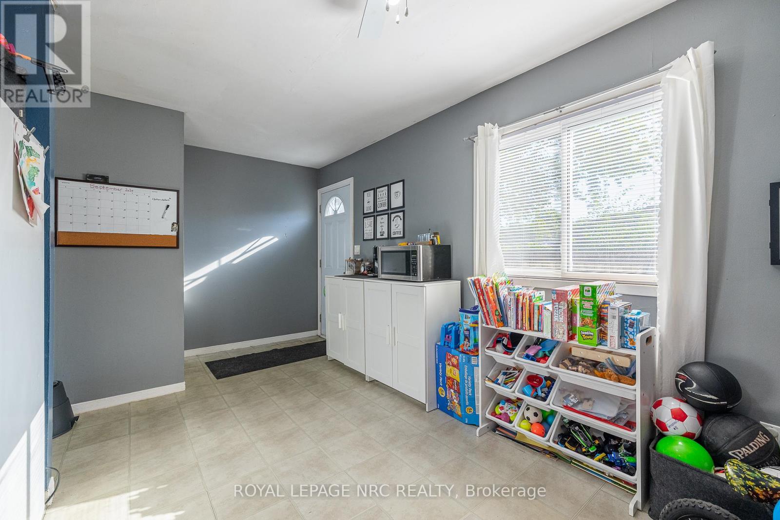 39 - 4215 Meadowvale Drive, Niagara Falls, Ontario  L2E 5W8 - Photo 12 - X12381677