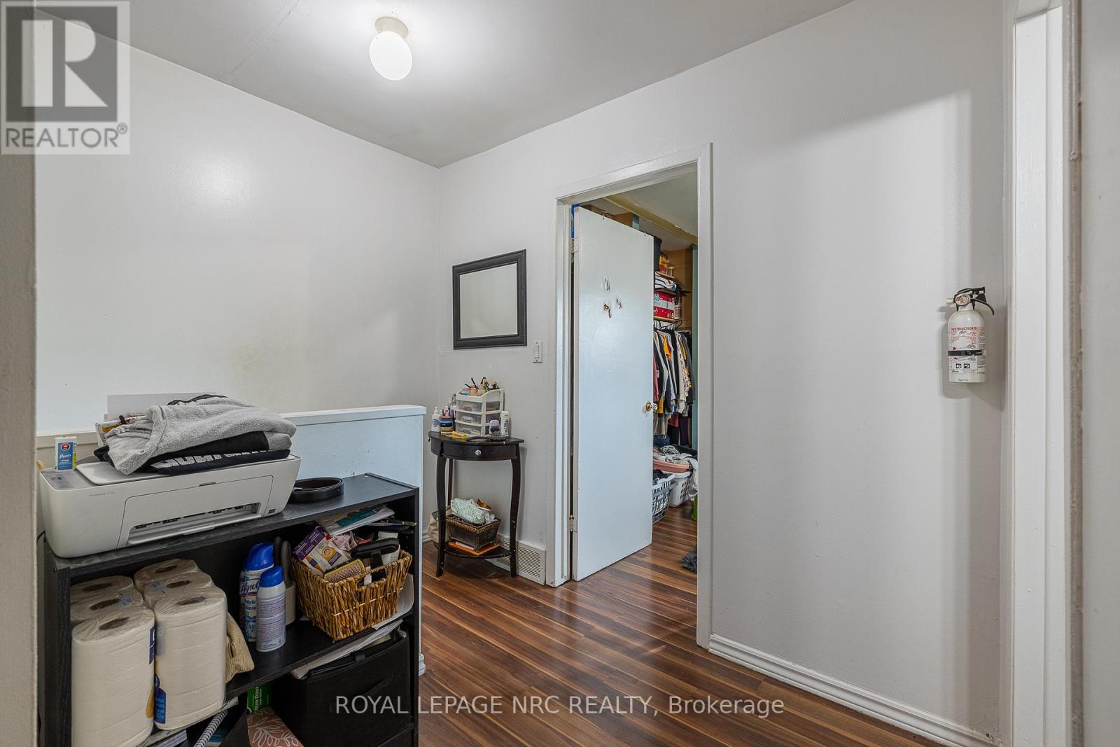 39 - 4215 Meadowvale Drive, Niagara Falls, Ontario  L2E 5W8 - Photo 15 - X12381677