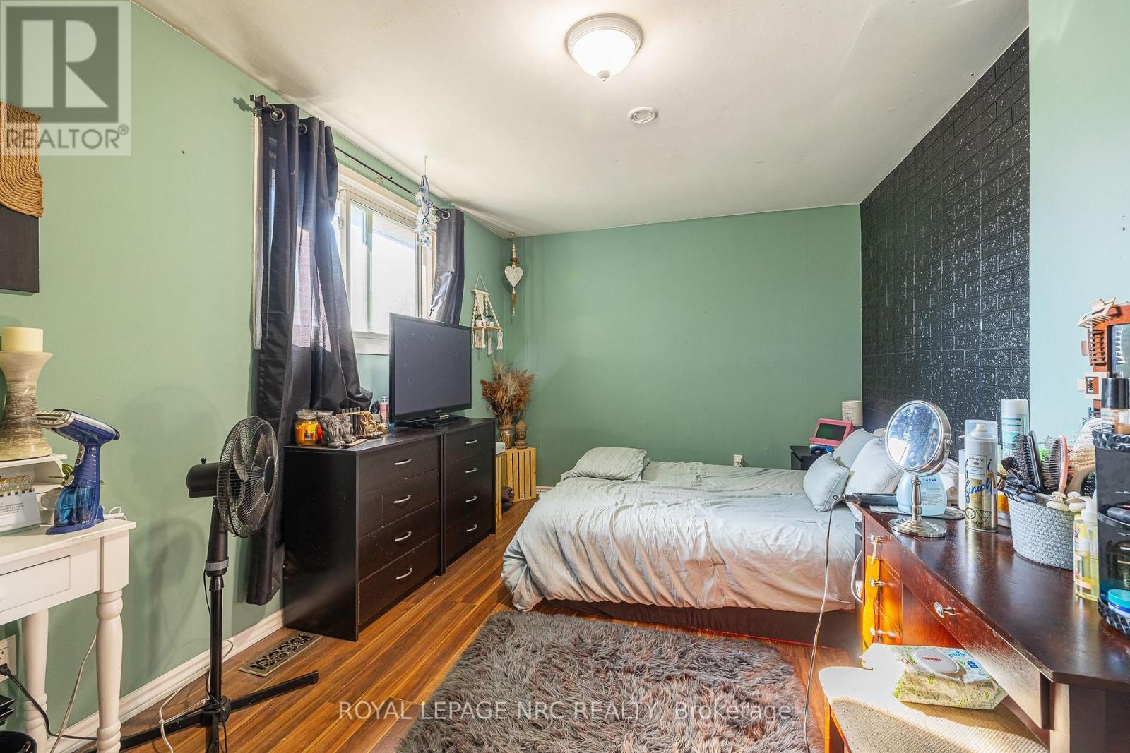 39 - 4215 Meadowvale Drive, Niagara Falls, Ontario  L2E 5W8 - Photo 17 - X12381677