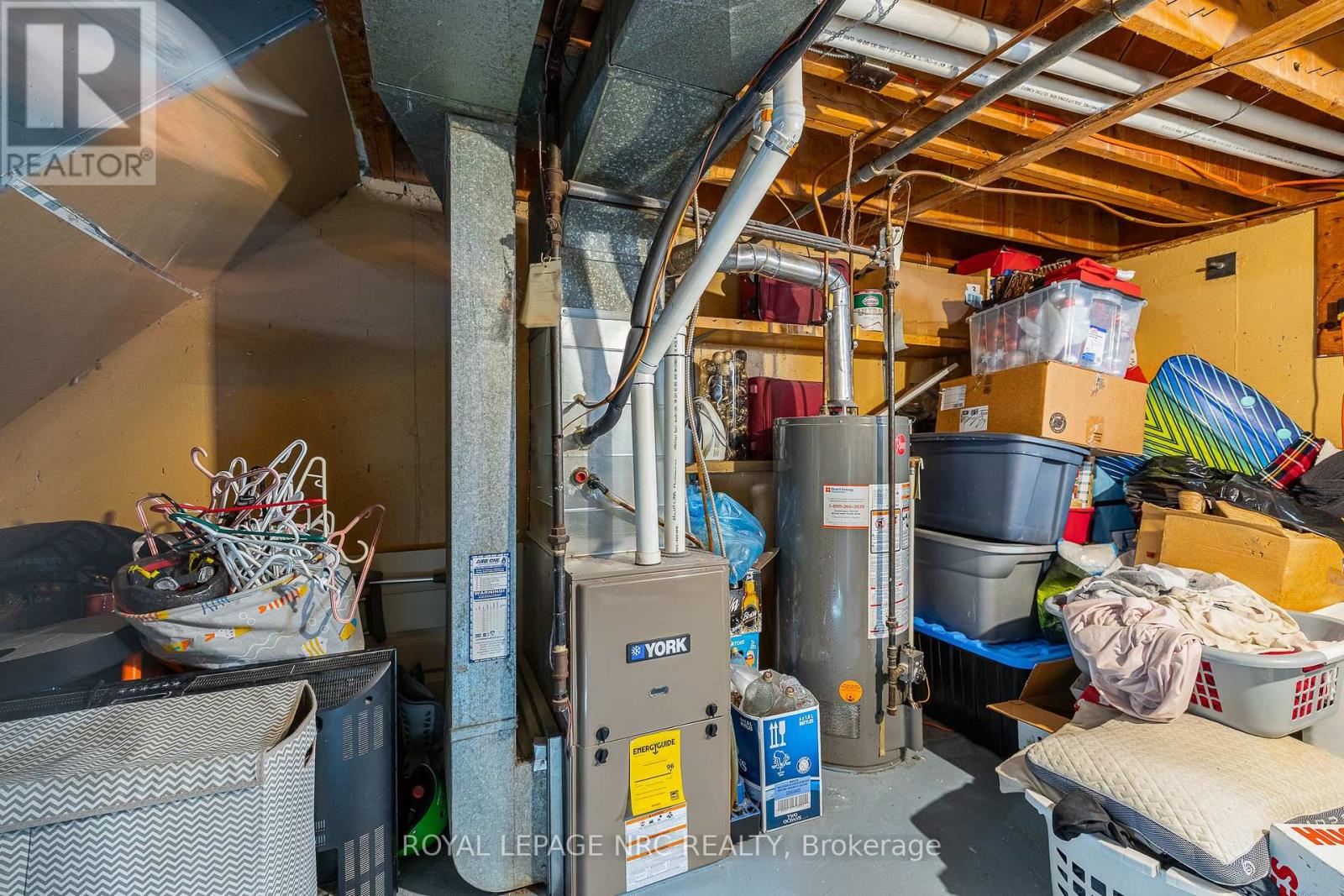 39 - 4215 Meadowvale Drive, Niagara Falls, Ontario  L2E 5W8 - Photo 23 - X12381677