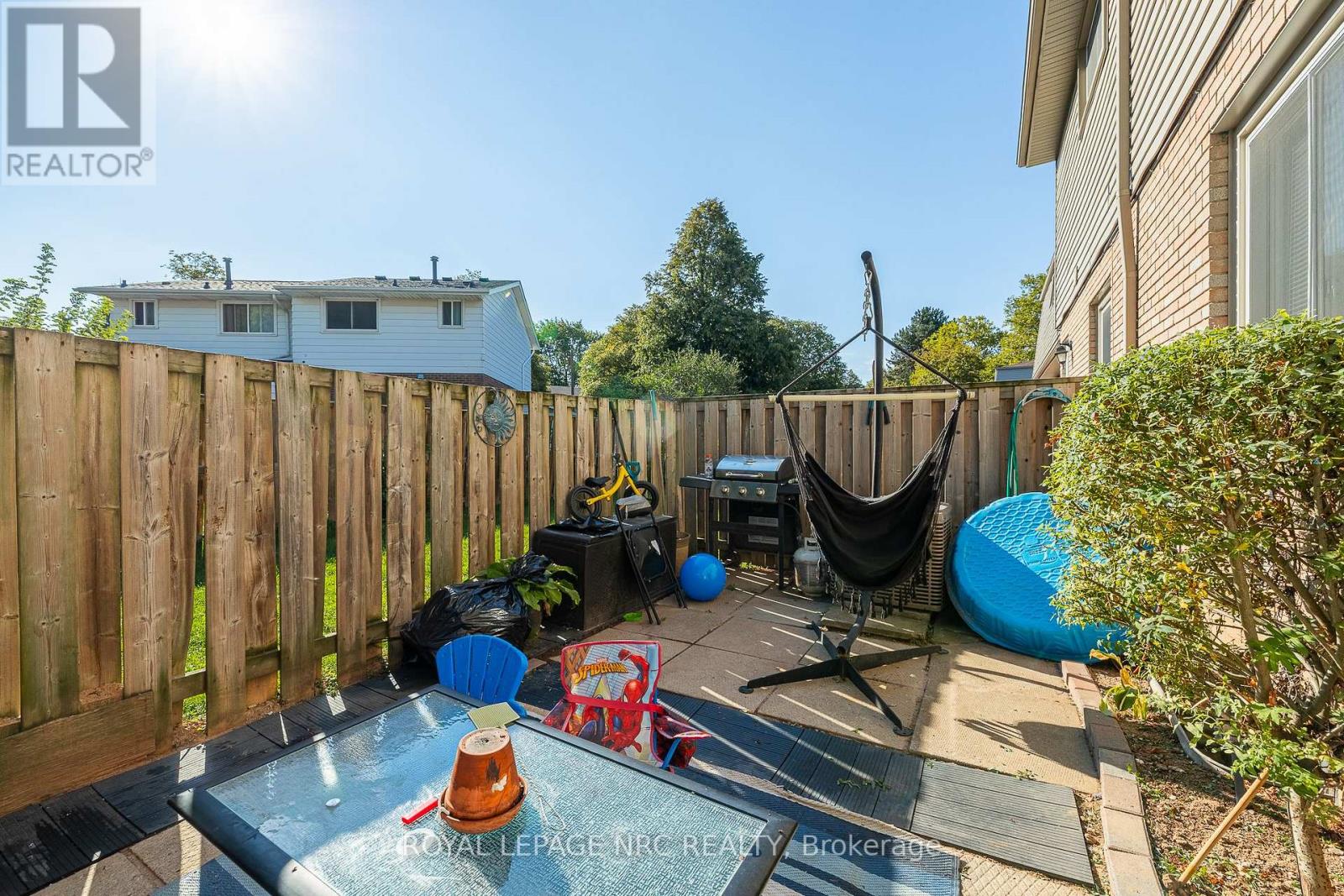 39 - 4215 Meadowvale Drive, Niagara Falls, Ontario  L2E 5W8 - Photo 26 - X12381677