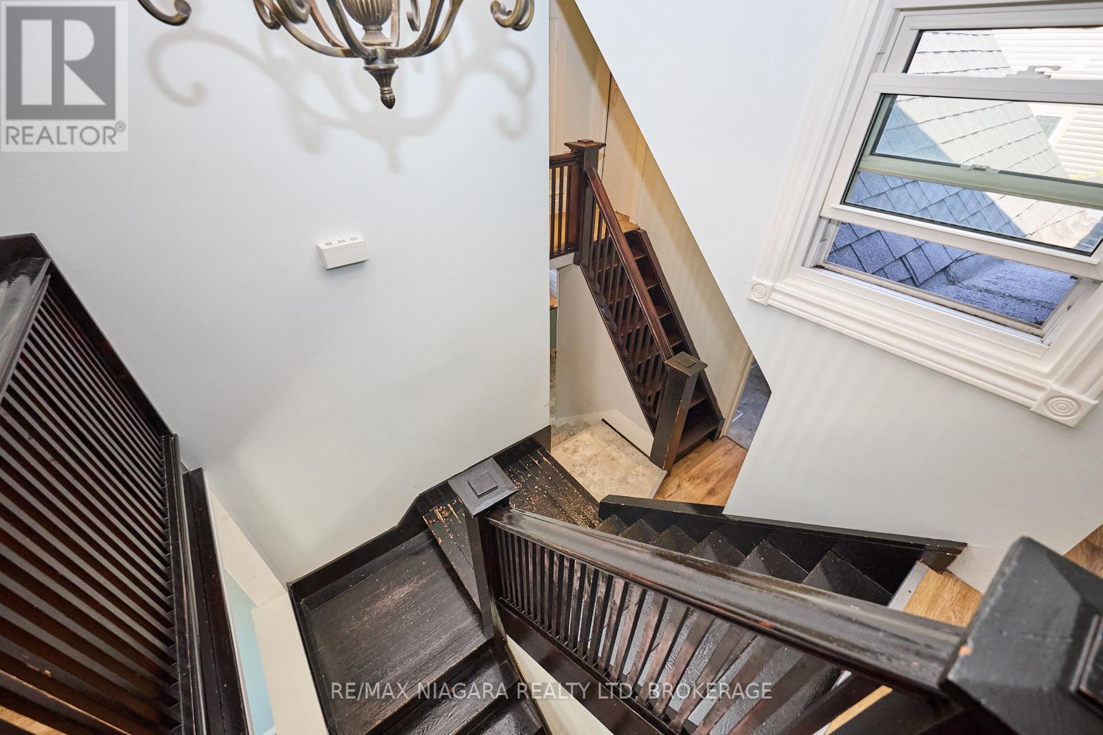 365 South Mill Street, Fort Erie, Ontario  L0S 1N0 - Photo 27 - X12381789