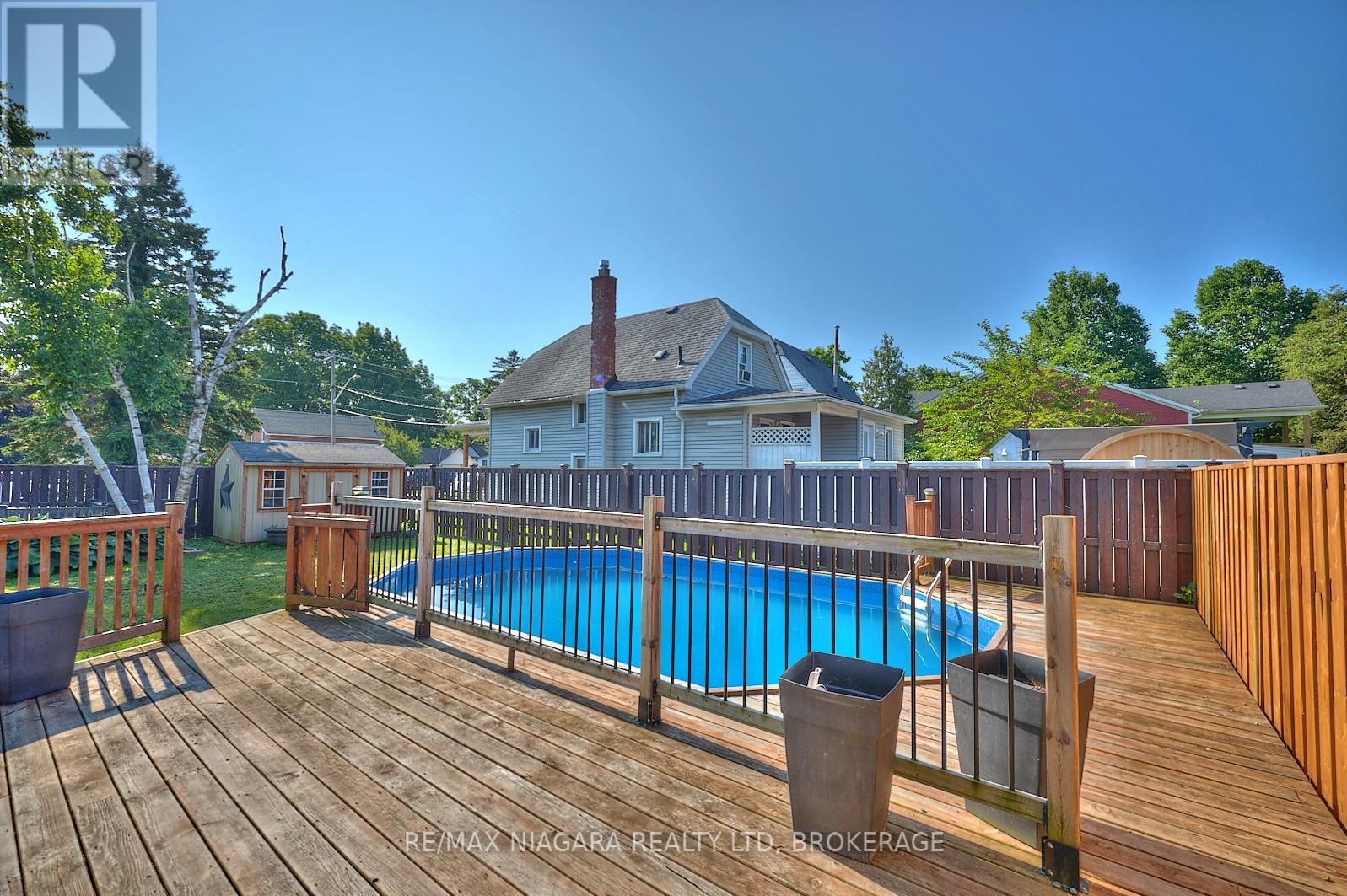 365 South Mill Street, Fort Erie, Ontario  L0S 1N0 - Photo 8 - X12381789