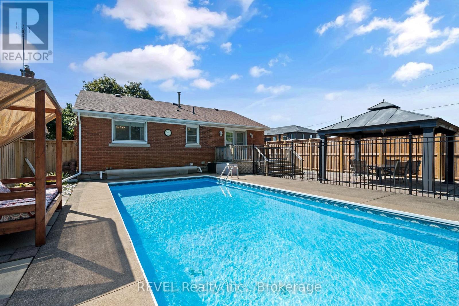 6571 Burdette Drive, Niagara Falls, Ontario  L2E 5H4 - Photo 25 - X12381830