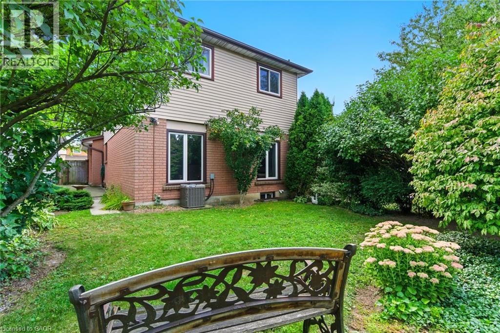 39 Megna Court, Hamilton, Ontario  L9C 6Y6 - Photo 42 - 40763918