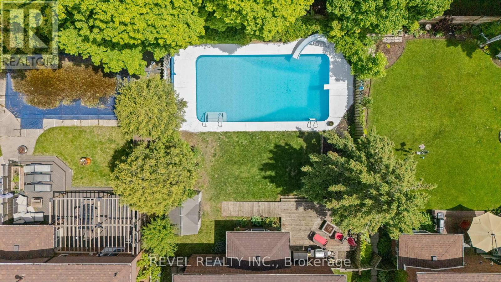 12 Robinson Crescent, Whitby, Ontario  L1N 6W5 - Photo 24 - E12381807