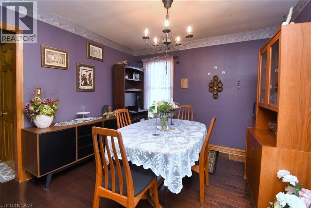 251 East 31st Street, Hamilton, Ontario  L8V 3P6 - Photo 9 - 40766120