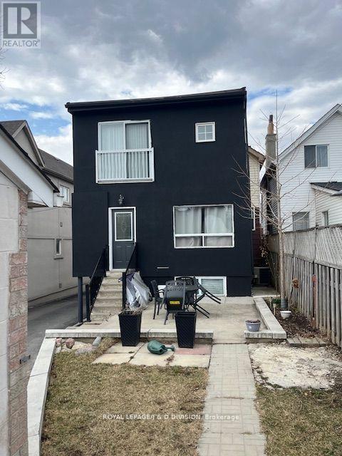 Upper - 169 Chambers Avenue, Toronto, Ontario  M6N 3M5 - Photo 20 - W12270605