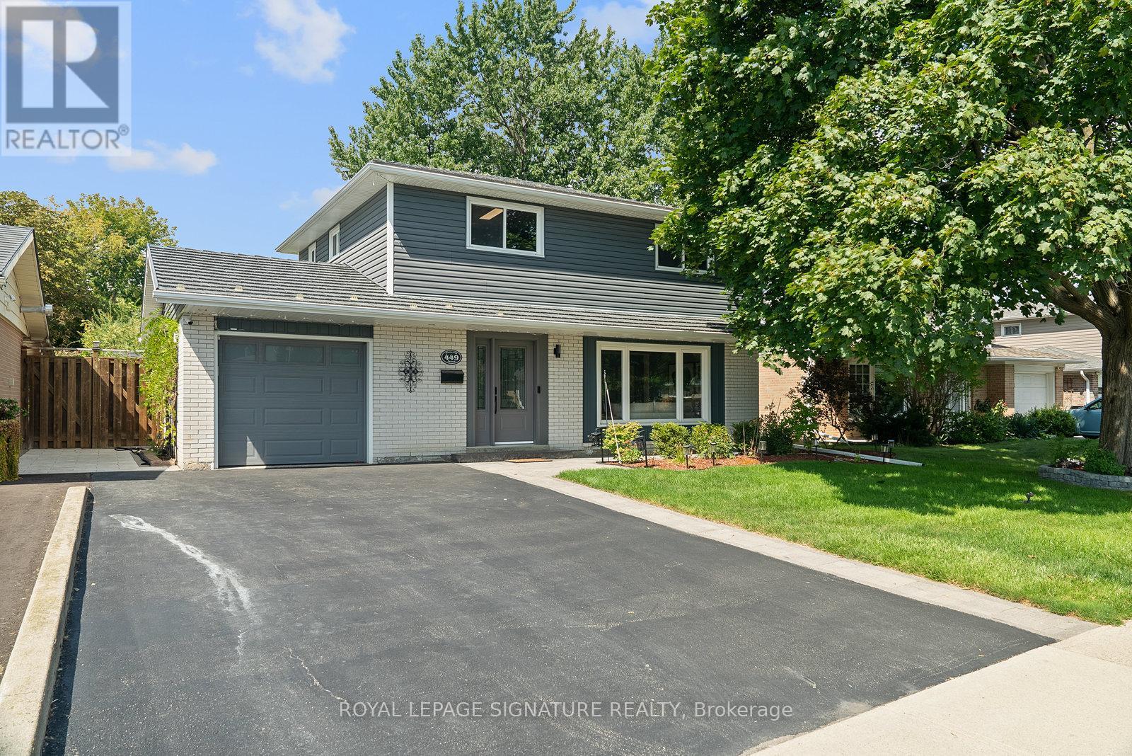 449 Bartley Bull Parkway, Brampton, Ontario  L6W 2M4 - Photo 2 - W12380490