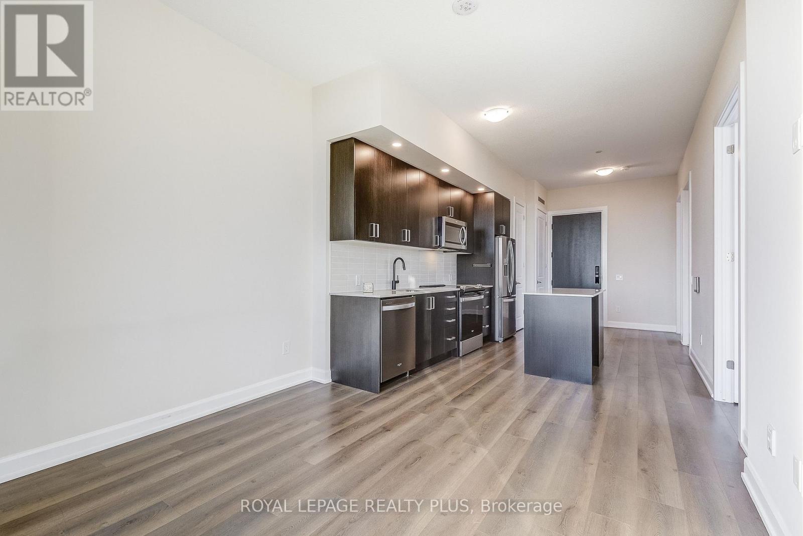 2202 - 3220 William Coltson Avenue, Oakville, Ontario  L6H 7X9 - Photo 15 - W12381638