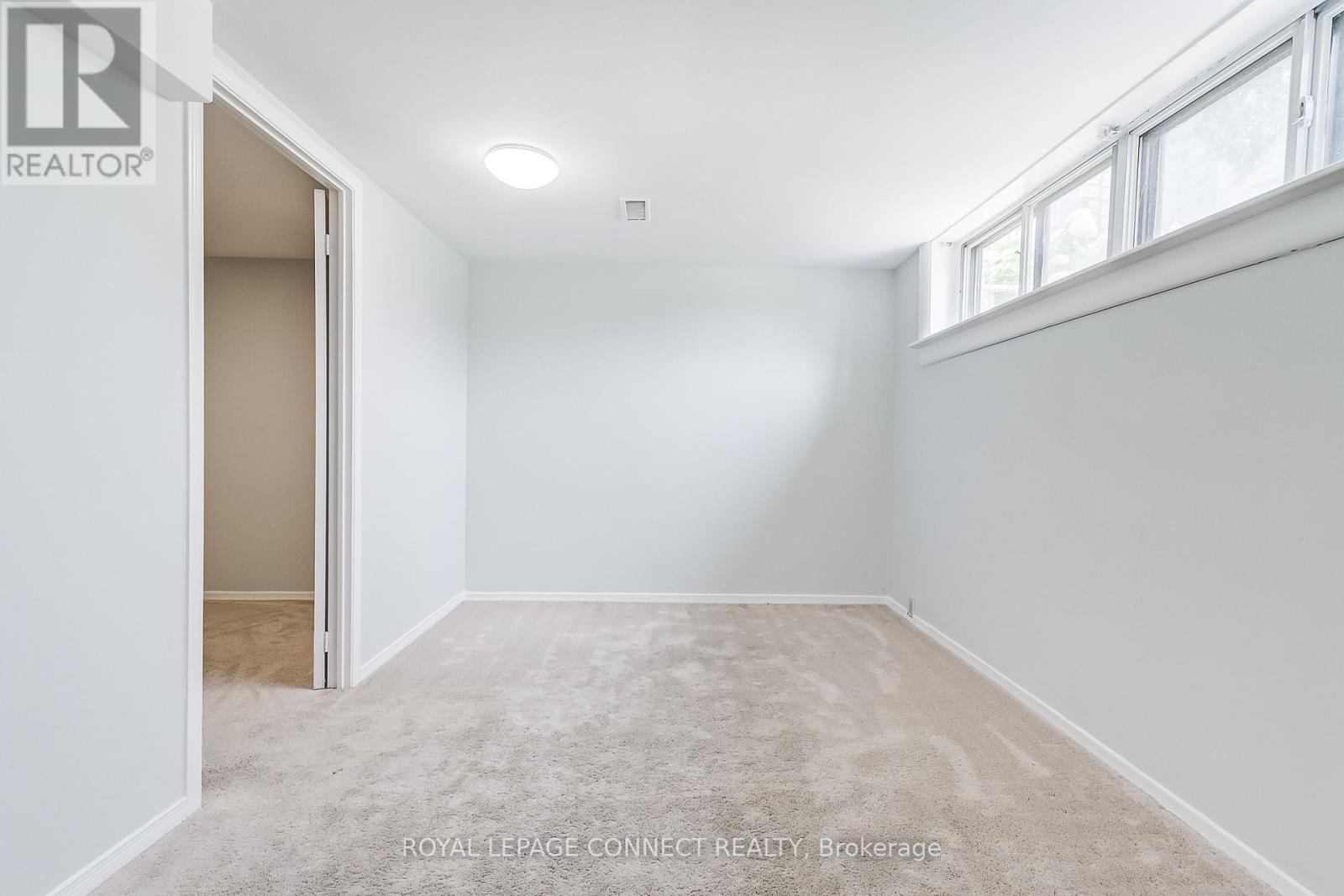 1478 Lawrence Avenue W, Toronto (Maple Leaf), Ontario  M6L 1B3 - Photo 15 - W12381641