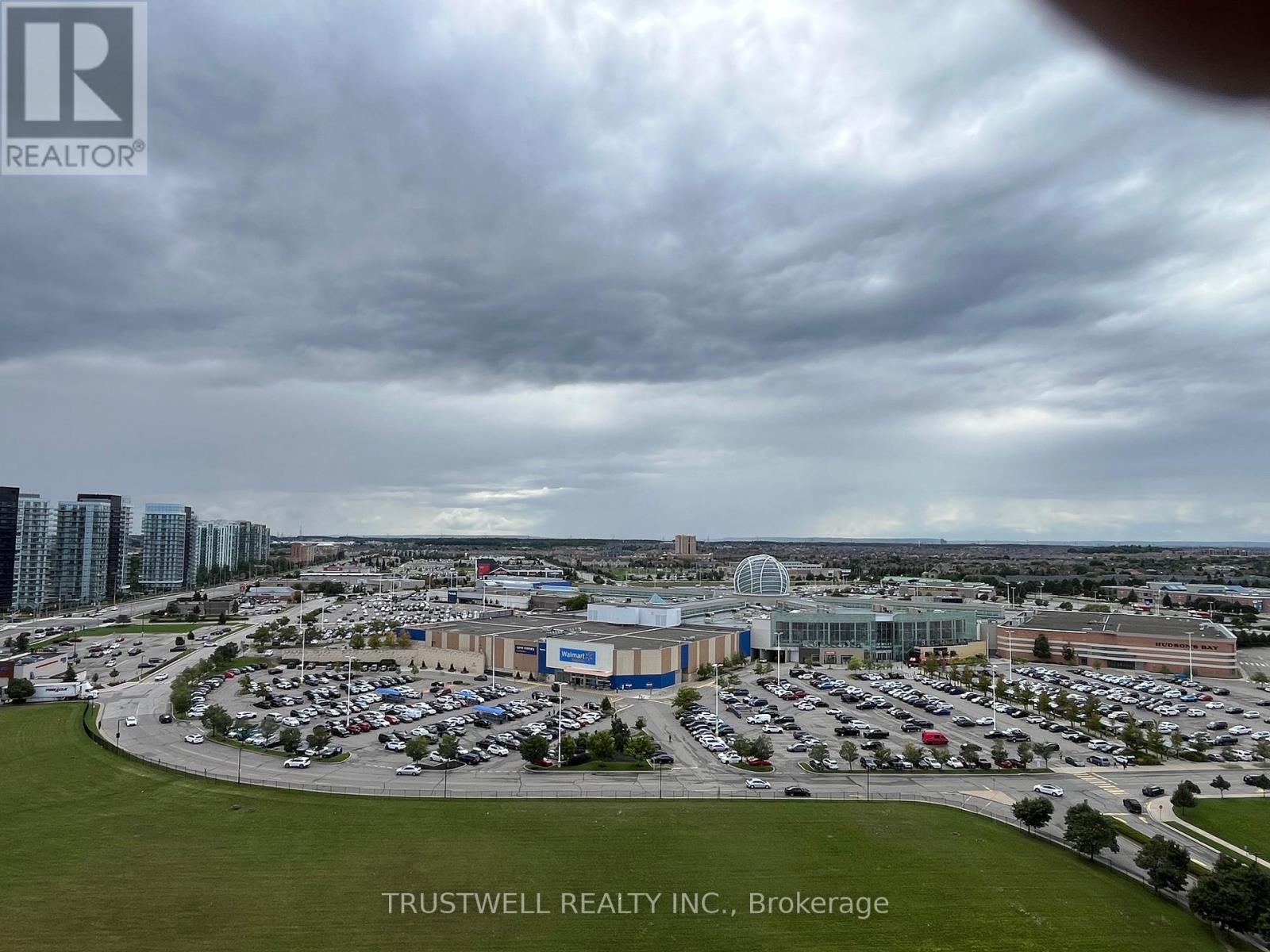 1605 - 2495 Eglinton Avenue W, Mississauga, Ontario  L5M 2V8 - Photo 8 - W12381656