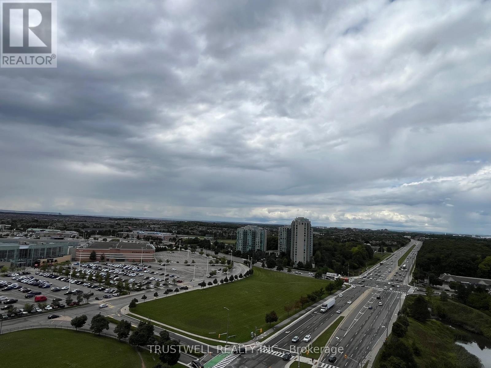 1605 - 2495 Eglinton Avenue W, Mississauga, Ontario  L5M 2V8 - Photo 9 - W12381656